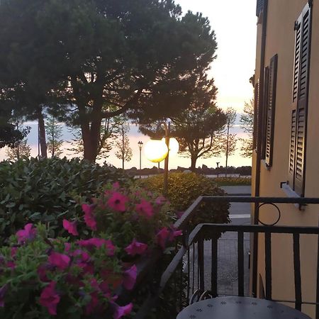 Corte Trento Desenzano del Garda Eksteriør billede